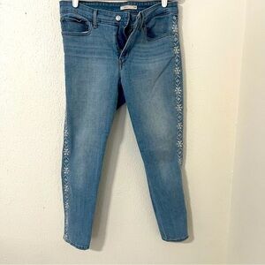 LEVI'S Women 711 Skinny Light Wash Jeans Size W30 Floral Embroidery Side Lines